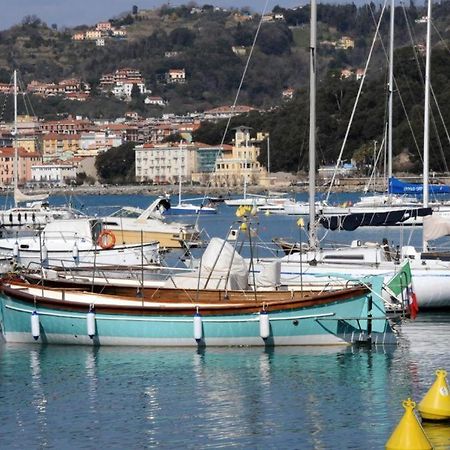 Apartamento La Finestra Del Pesco Lerici Exterior foto